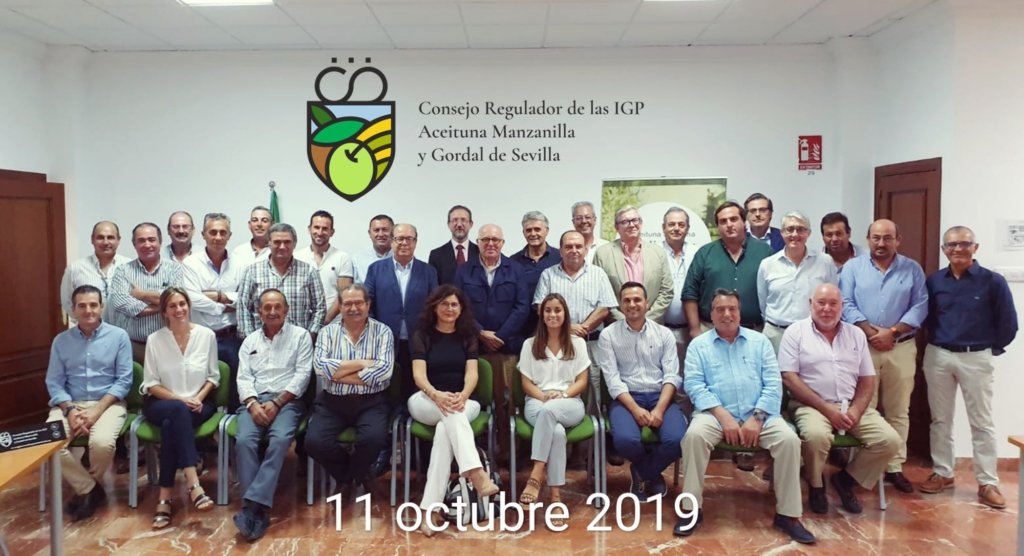 Constitución Pleno definitivo del Consejo Regulador de las Indicaciones Geográficas Protegidas de la Manzanilla y Gordal Sevillana. 1