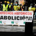 Protesta en la calle para denunciar la «inocentada» de la PAC y exigir la abolición de los derechos históricos