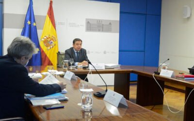 Planas y Cooperativas Agro-alimentarias analizan la modificación de la Ley de la Cadena Alimentaria