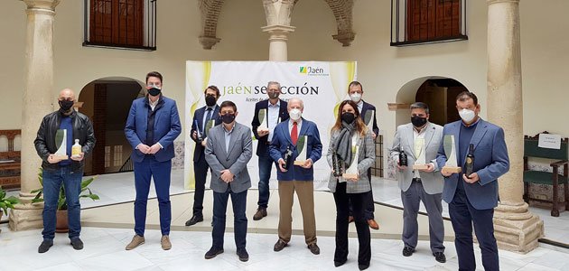 La Diputación de Jaén entrega los distintivos «Jaén Selección 2021»