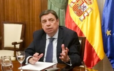 Luis Planas: “No podemos seguir perpetuando que agricultores vecinos, con la misma actividad, reciban ayudas PAC tan discriminatorias»