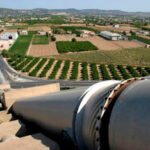 Tan cerca y tan lejos