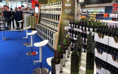 Acuerdo de Lidl, UPA y Migasa para lanzar una nueva gama de AOVEs de olivar tradicional a un precio justo