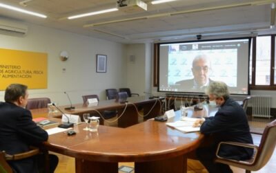 Fenacore presenta el libro «Externalidades positivas del regadío»