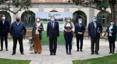 UPA y Syngenta premian la labor ejemplar  de 7 agricultores y ganaderos por la sostenibilidad