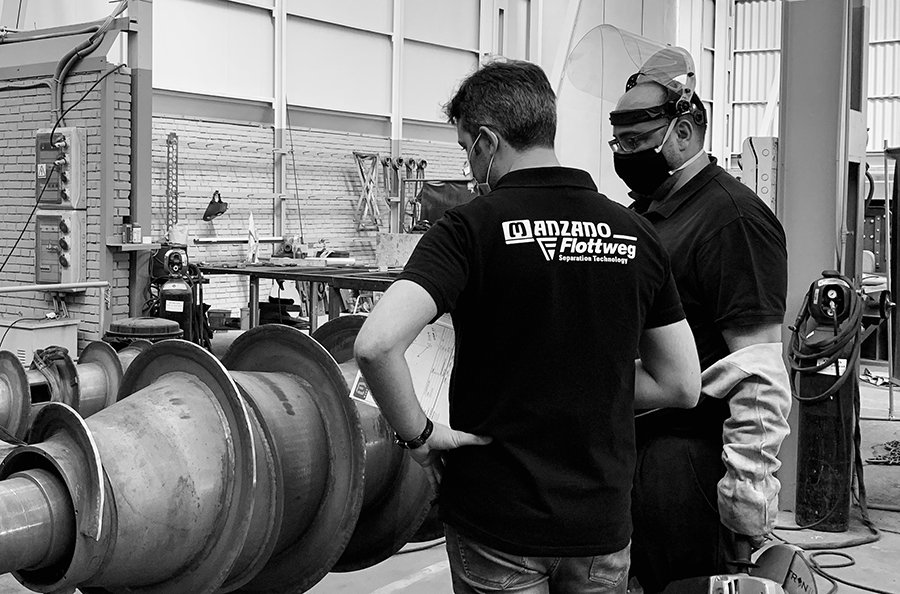 Manzano Flottweg arranca su campaña de reparaciones de decanter y separadoras