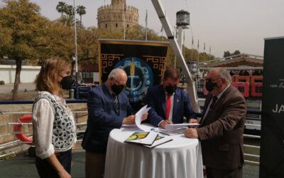 Seguimos sumando!!, firma de convenio de colaboración con el Ateneo de Triana, con el objetivo divulgar la cultura sevillana, así como su gastronomía, incluyendo como uno de los productos más típicos la #aceituna de mesa sevillana.
#sevilladedondevienenlasaceitunas #igp