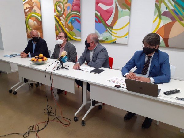 La previsión de cosecha de fruta de hueso en Cataluña es un 34% inferior a la media de último lustro