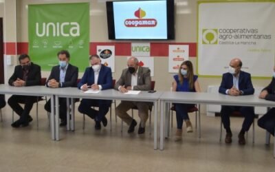 La cooperativa de 2º grado Coopaman firma su plena integración en UNICA, la mayor exportadora hortícola