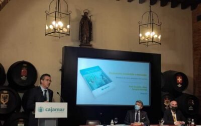 Cajamar presenta en Jerez una publicación sobre enoturismo sostenible e innovador