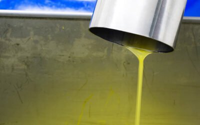 135.000 toneladas marcan el récord de salidas de aceite de oliva en el mes de abril
