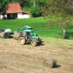 La Agencia Tributaria hace una liquidación provisional del IRPF a los jóvenes que recibieron ayudas para montar su explotación