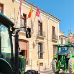 Más de 500 agricultores y regantes protestan en demanda de soluciones a los problemas del agua en Villarrubia y la comarca