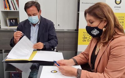 La Interprofesional del Aceite de Oliva Español y Andalucía sellan una alianza para continuar mejorando la calidad de los aceites de oliva