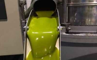 Las salidas de aceite de las almazaras hasta julio superan 1,3 millones de toneladas, un 3% más que la campaña anterior