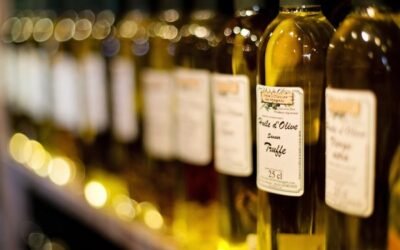 La comercialización de aceite de oliva en 2020/21 volverá a superar la producción de la actual campaña