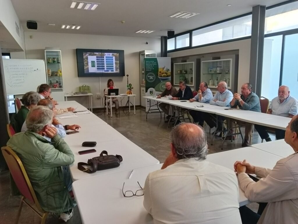 Unidad y compromiso con la defensa del origen: el nuevo Pleno del Consejo Regulador de las IGP Aceitunas Manzanilla y Gordal de Sevilla inicia su andadura. 1 Constitución del Pleno del Consejo Regulador de las IGP Aceitunas Manzanilla y Gordal de Sevilla